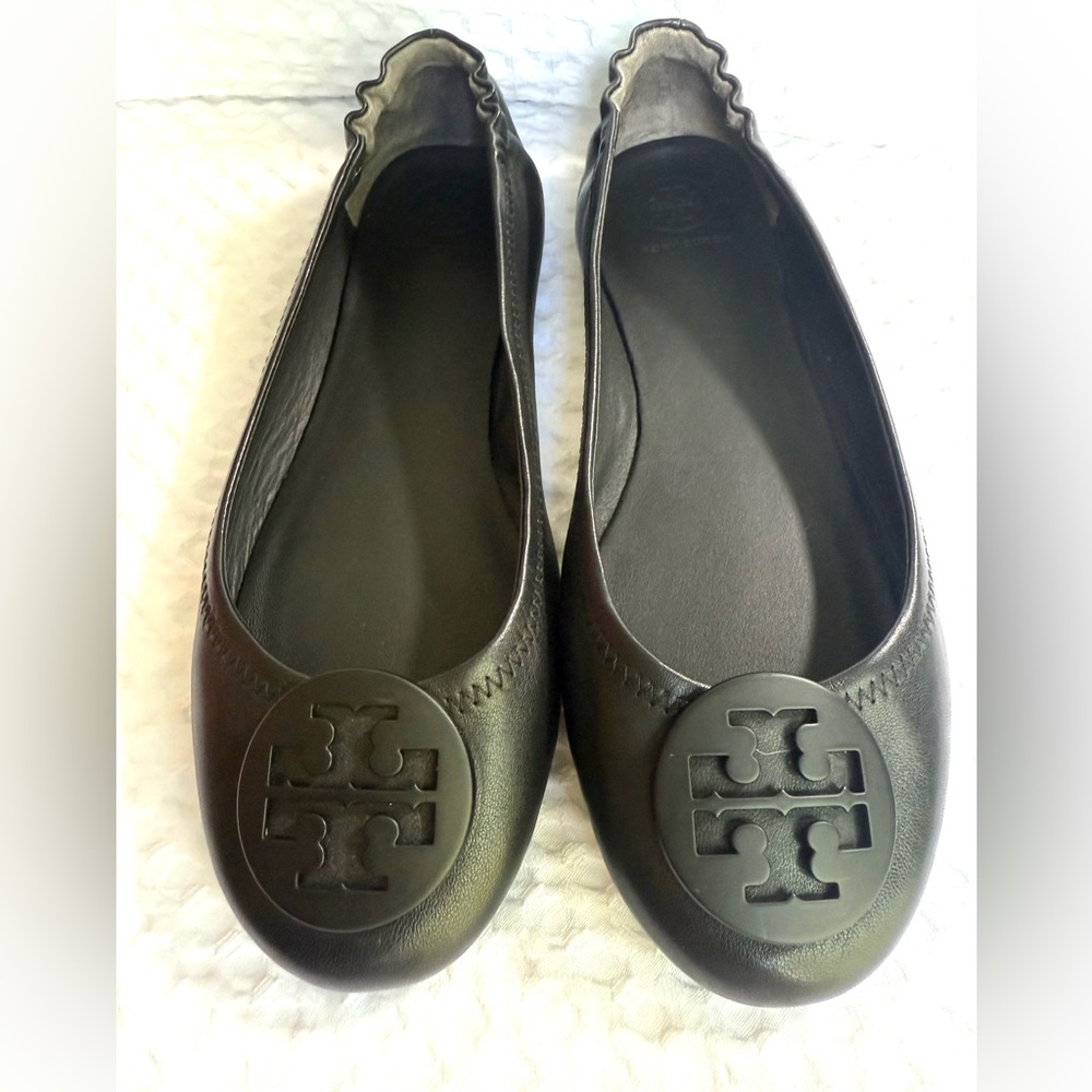 Tory Burch Black Leather Logo Ballet Flats